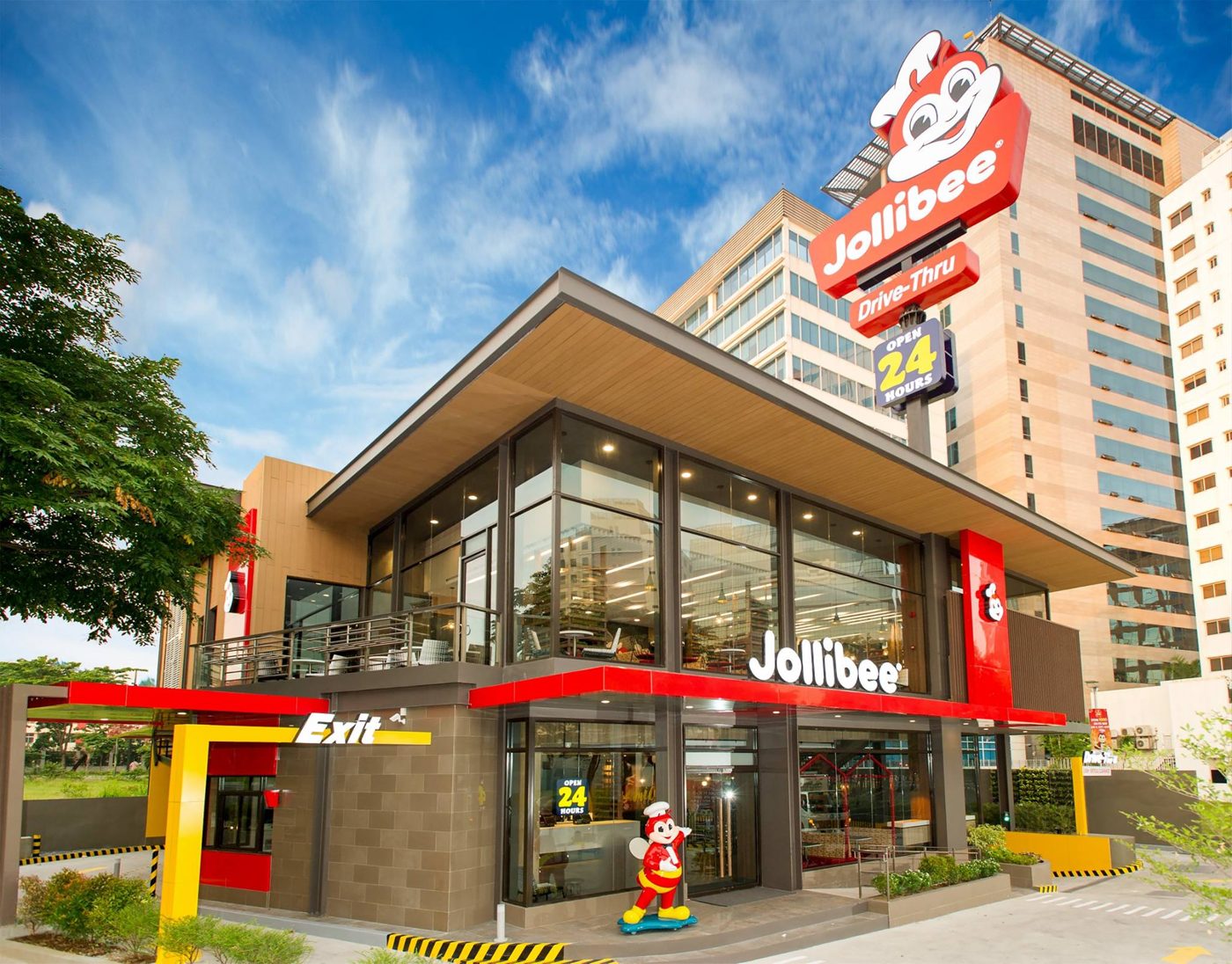 A Jollibee store at BGC Triangle Drive, Taguig
